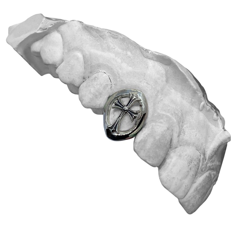 Cross cap mold