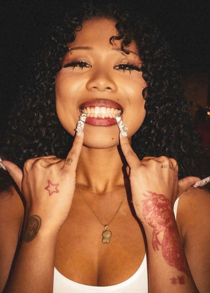 Diamond smile